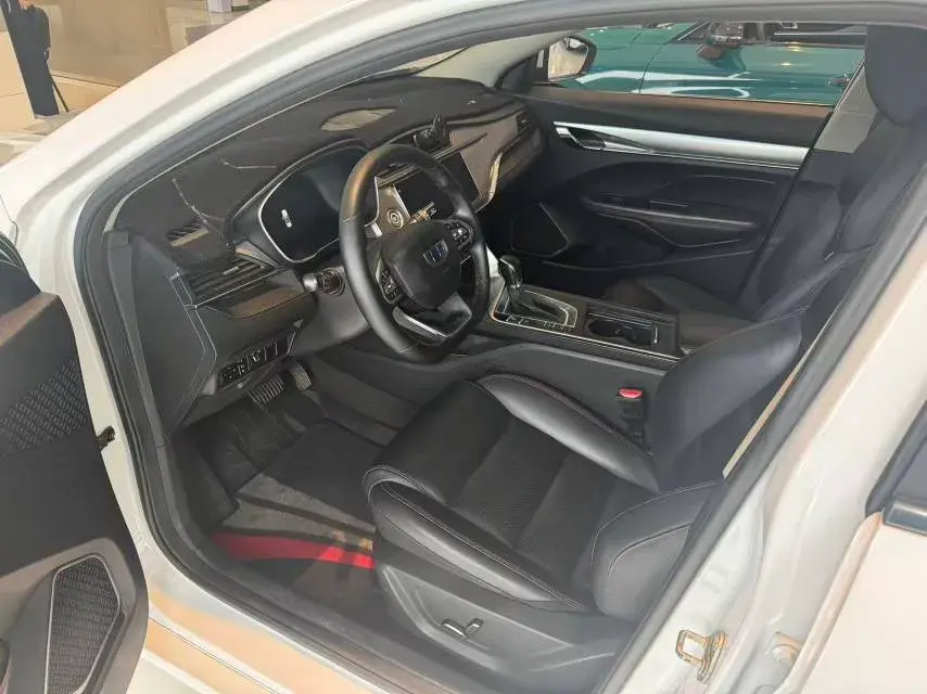 2018 GEELY BINRAY thumbnail 3