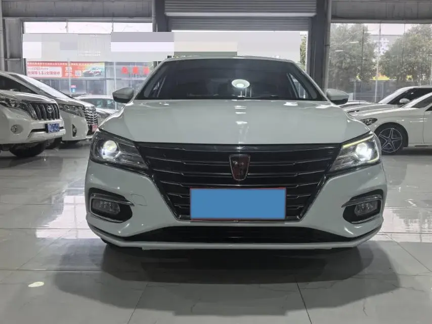 2019 ROEWE I5 thumbnail 3