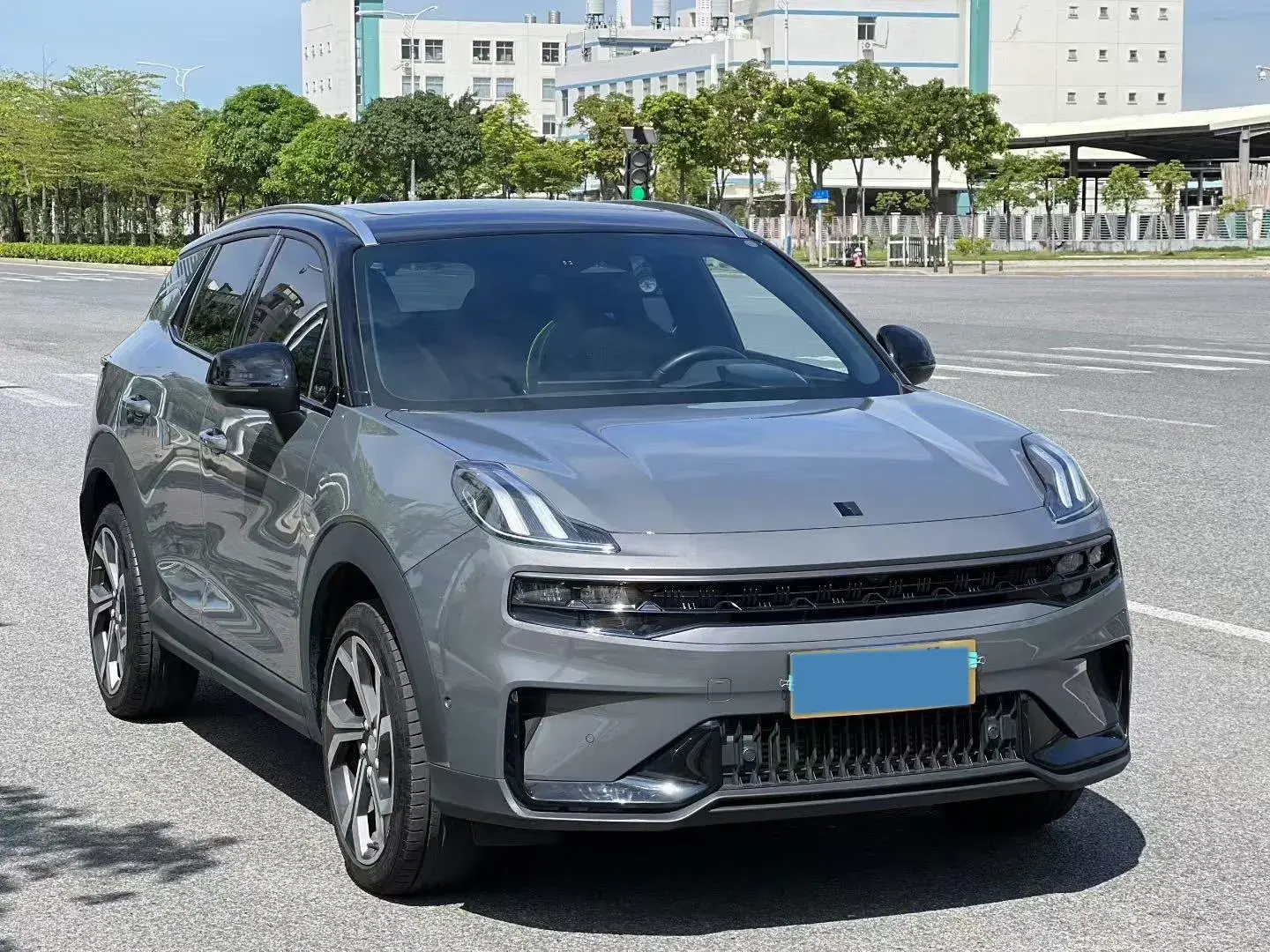 2023 LYNK&CO 06 thumbnail 3