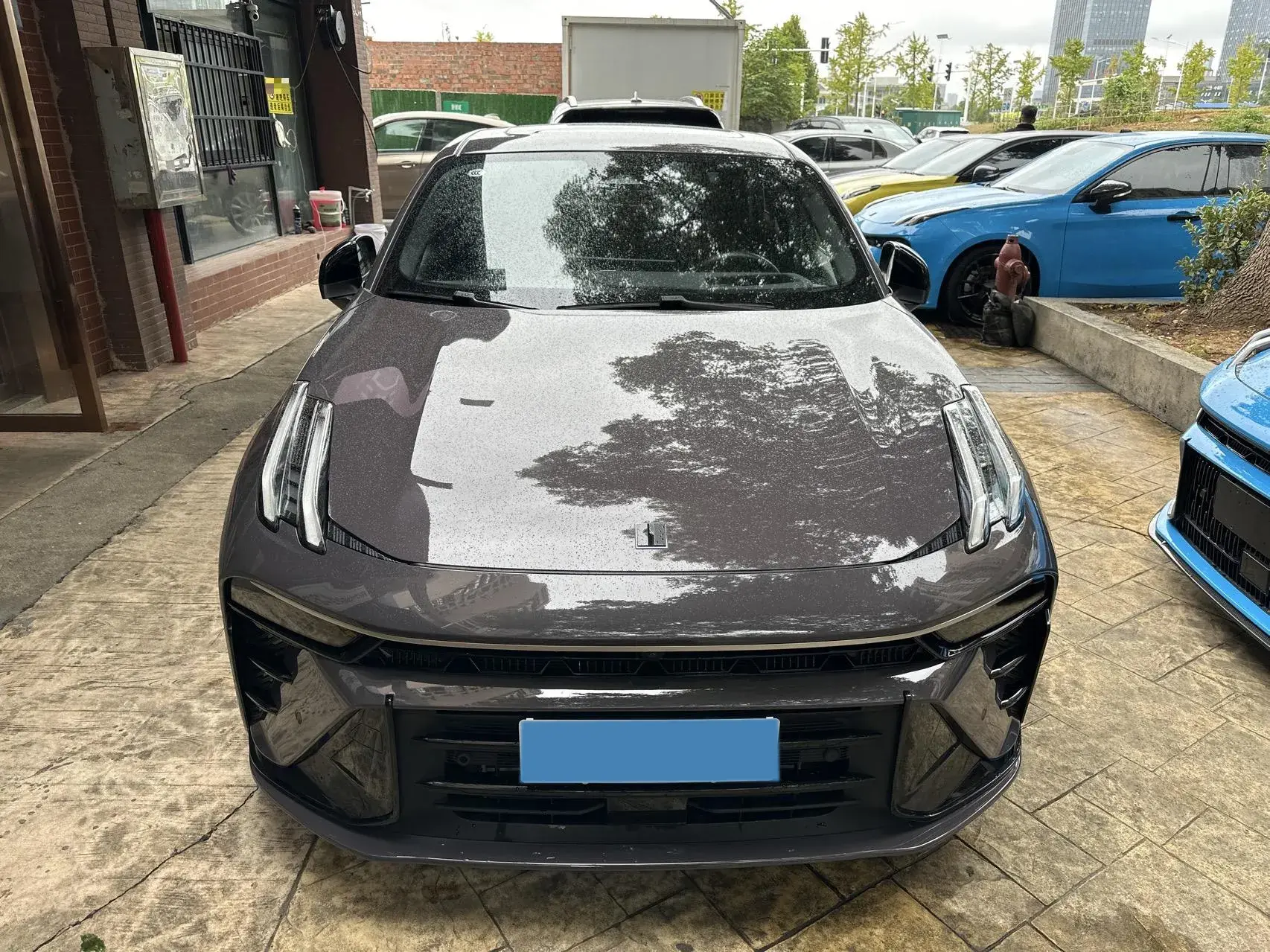 2025 LYNK&CO 03 thumbnail 2