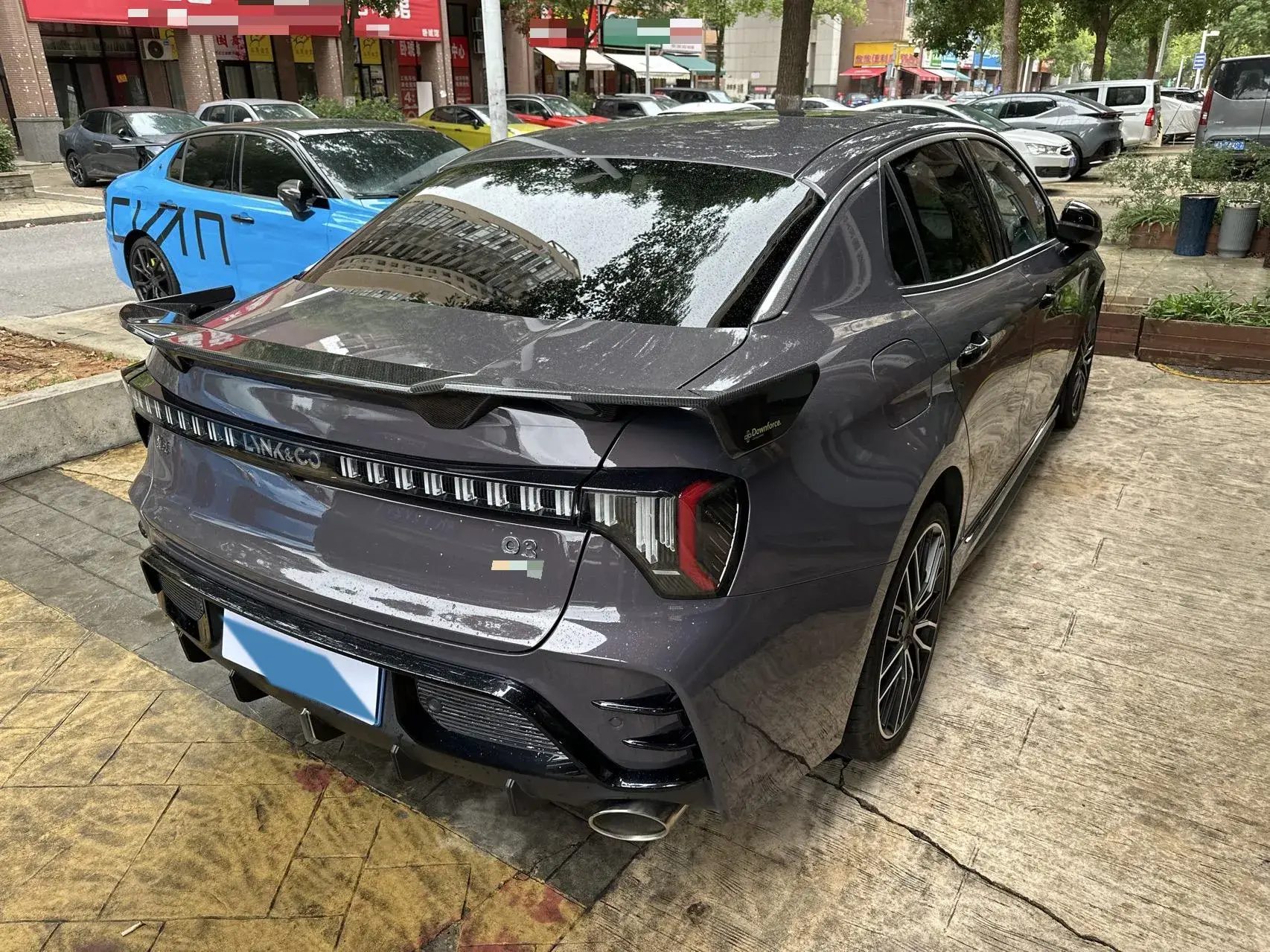 2025 LYNK&CO 03 thumbnail 3