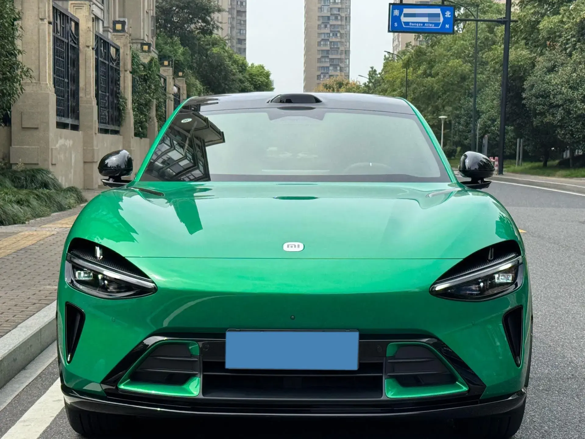 2025 MI YU7 thumbnail 2