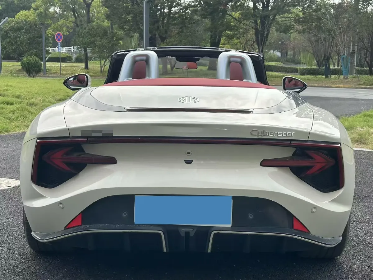 2024 MG Cyberster BEV 77KWH,autocango,china used car exporter,china ev exporter,chinese used car exporter,chinese used ev exporter