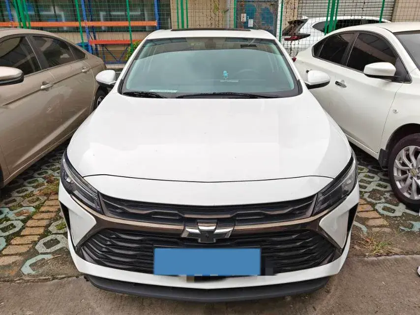 2023 CHEVROLET MONZA thumbnail 2