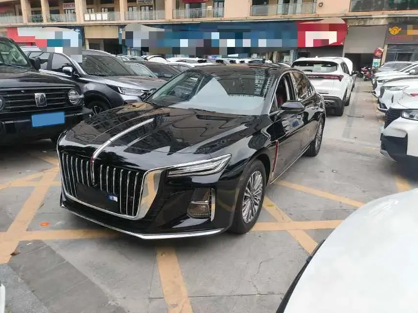 2023 HONGQI H5 view 1