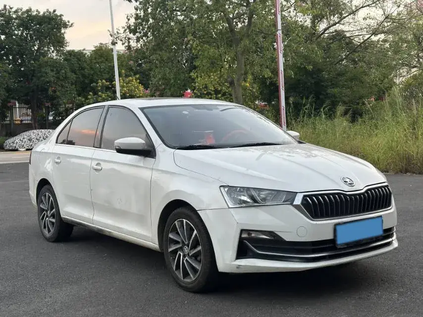2020 SKODA RAPID thumbnail 3