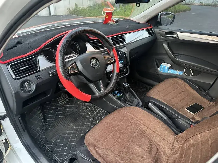 2020 SKODA RAPID thumbnail 4