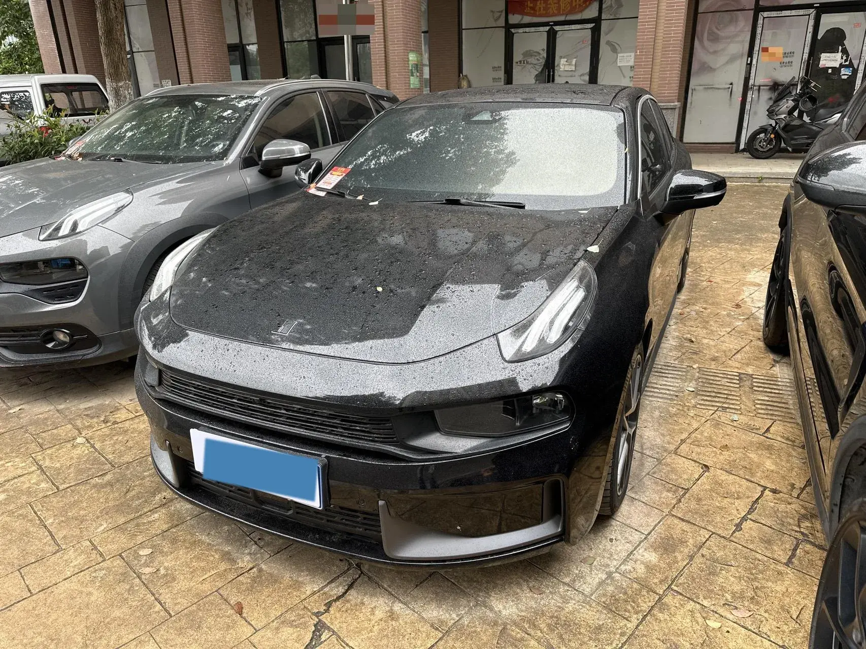 2022 LYNK&CO 03 view 1