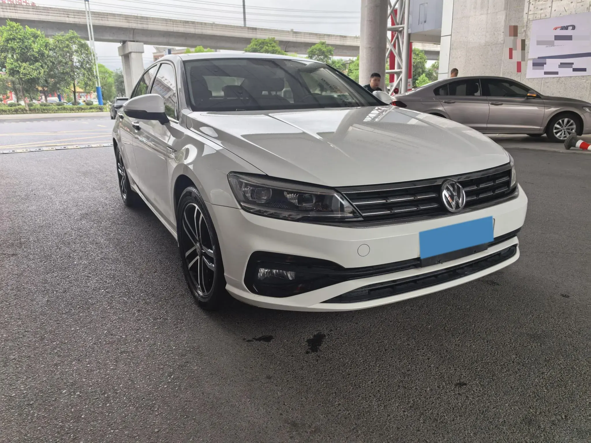 2021 VOLKSWAGEN LAMANDO thumbnail 2