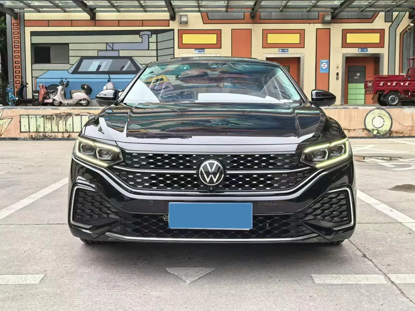 2023 VOLKSWAGEN PASSAT thumbnail 2
