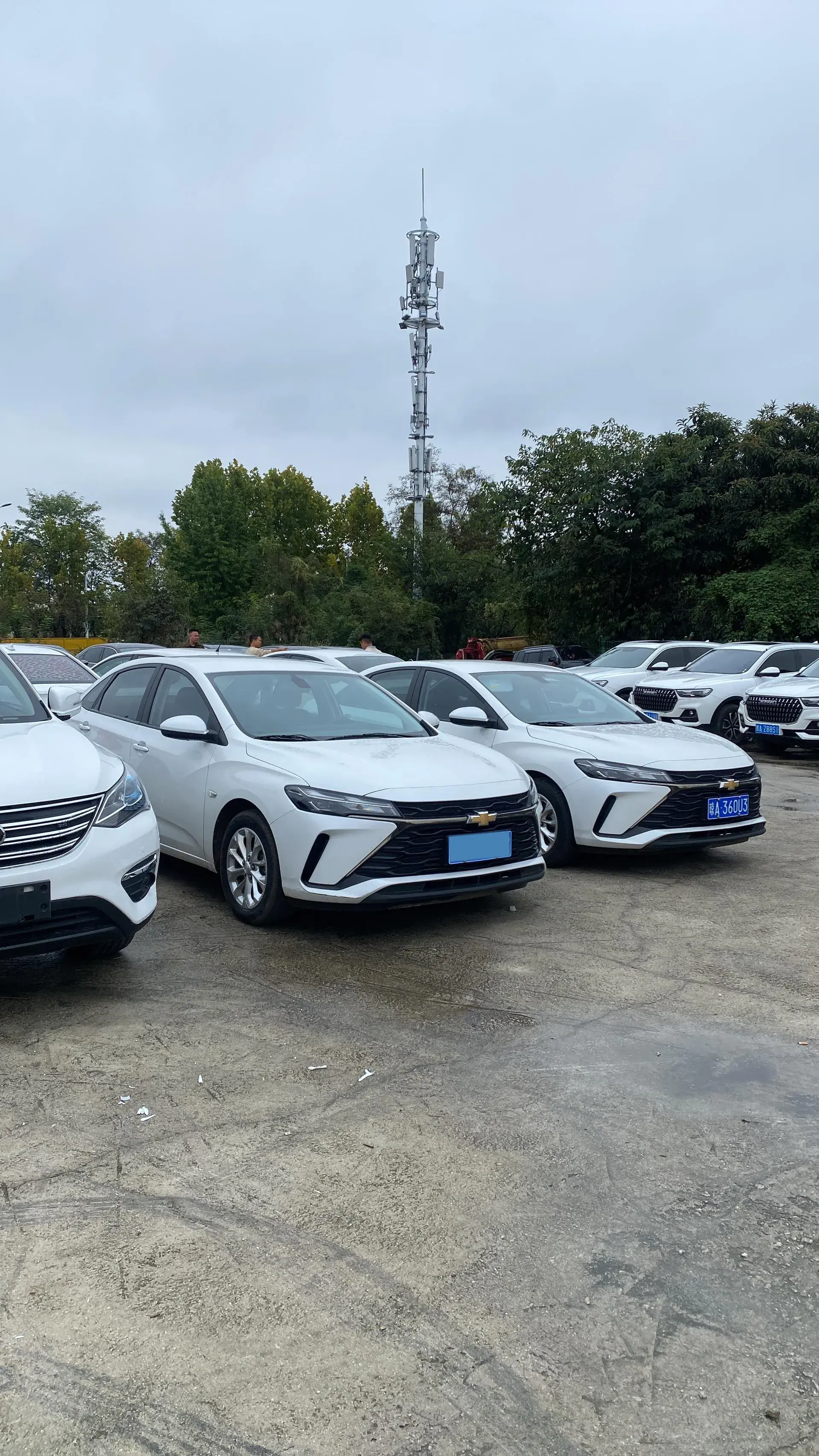 2024 CHEVROLET MONZA thumbnail 3