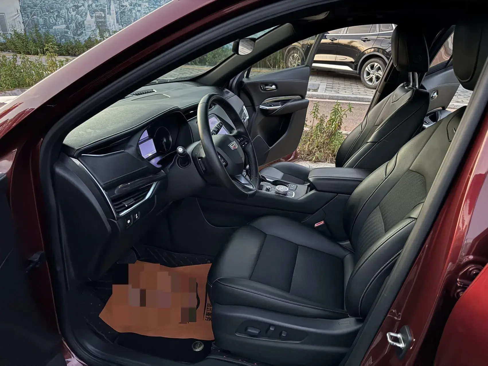 2018 CADILLAC XT4 thumbnail 4