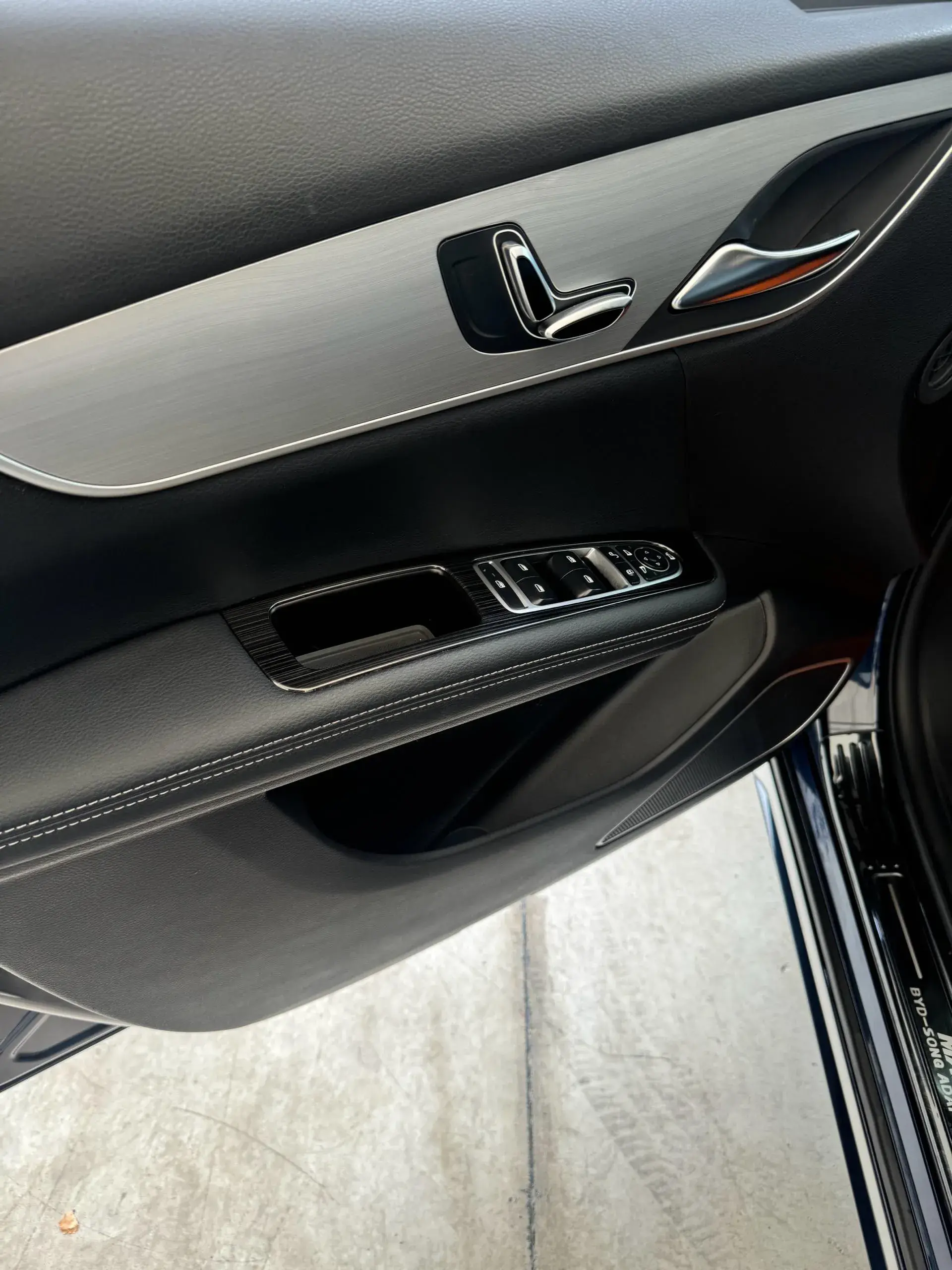 2021 BYD SONG thumbnail 3