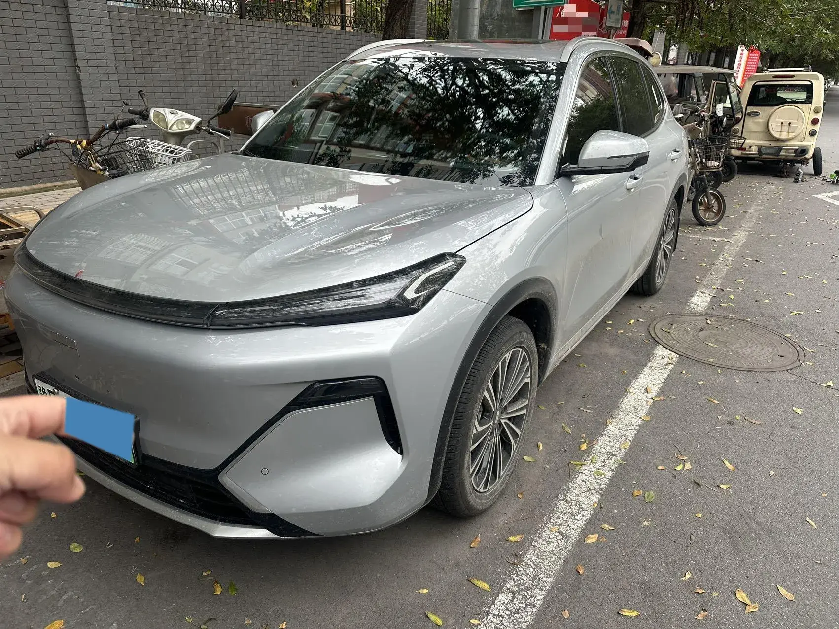 2025 GEELY GALAXY view 1