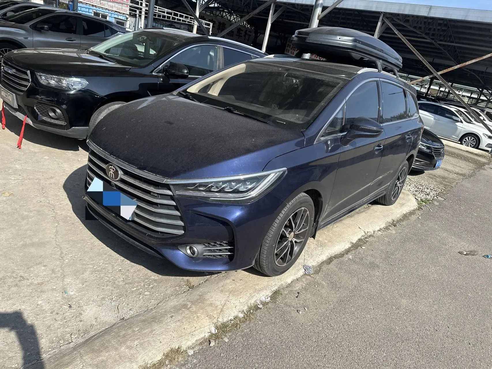 2018 BYD SONG view 1