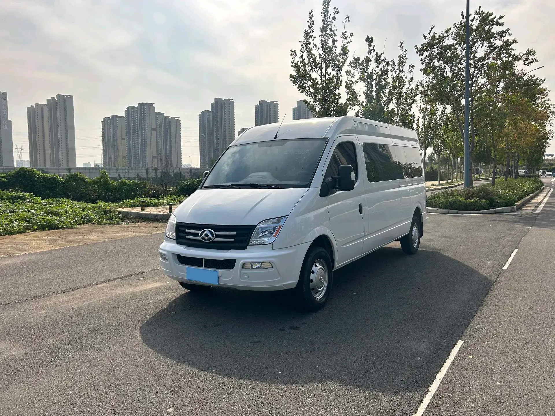 2020 MAXUS XINTU view 1