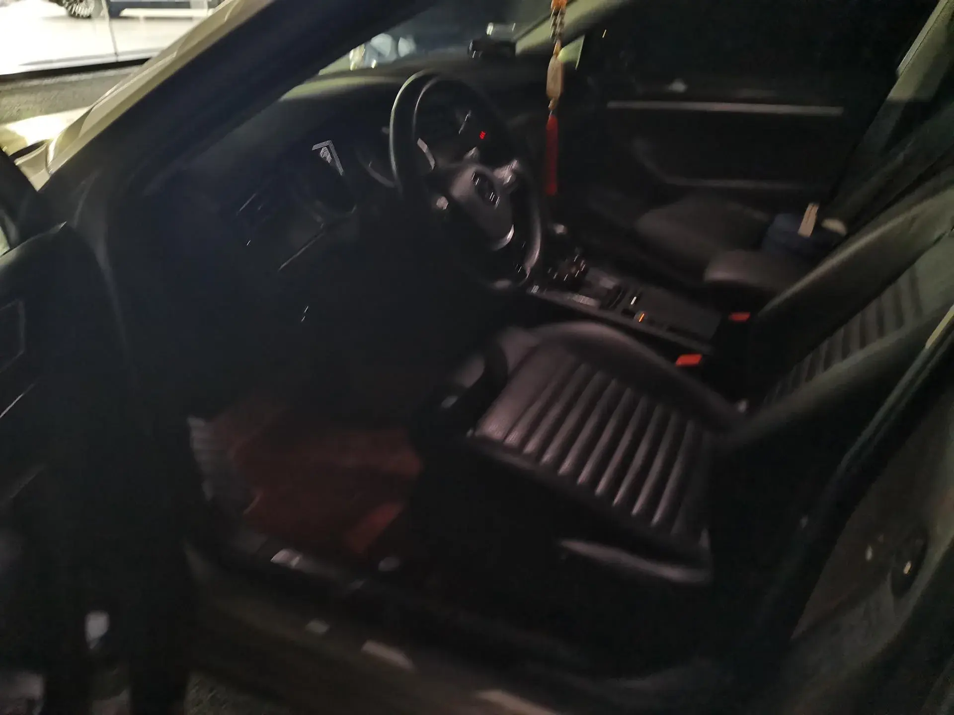 2019 VOLKSWAGEN MAGOTAN thumbnail 3