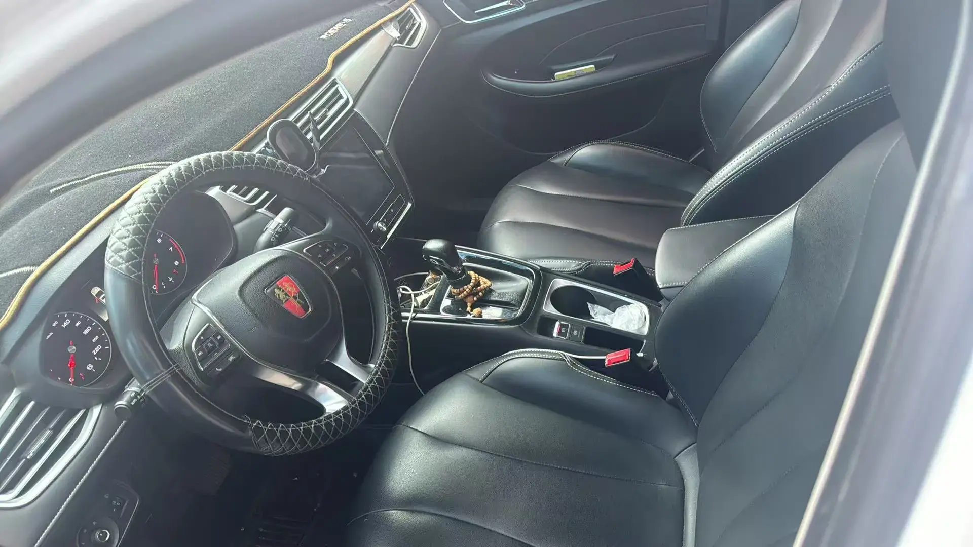 2020 ROEWE I5 thumbnail 3