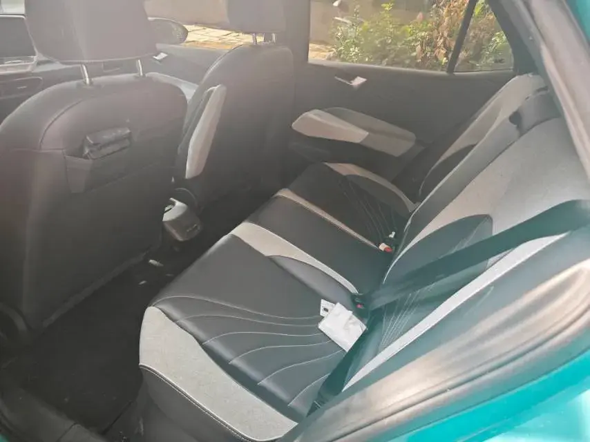 2022 VOLKSWAGEN ID.3 thumbnail 4