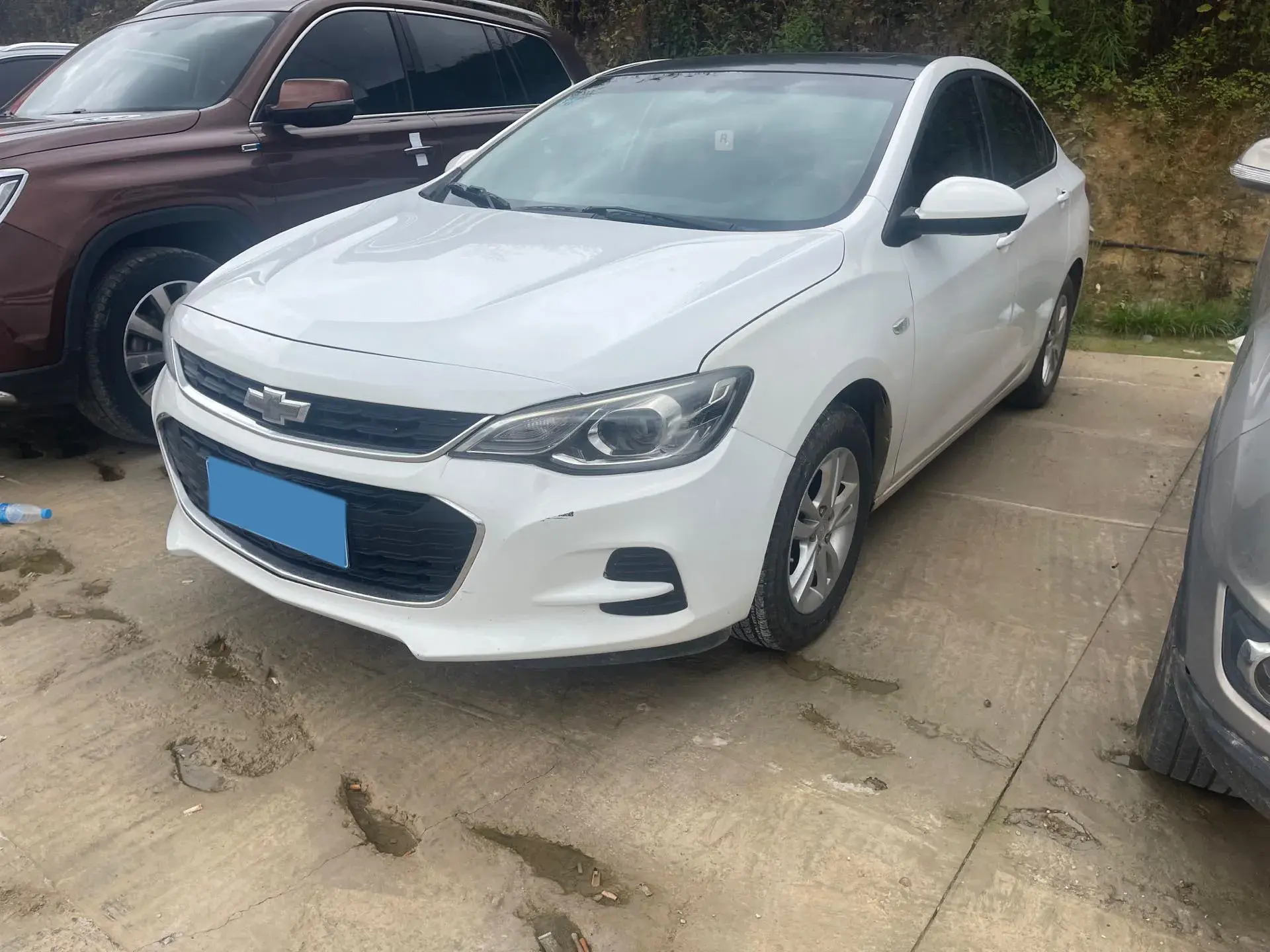 2016 CHEVROLET CAVALIER view 1