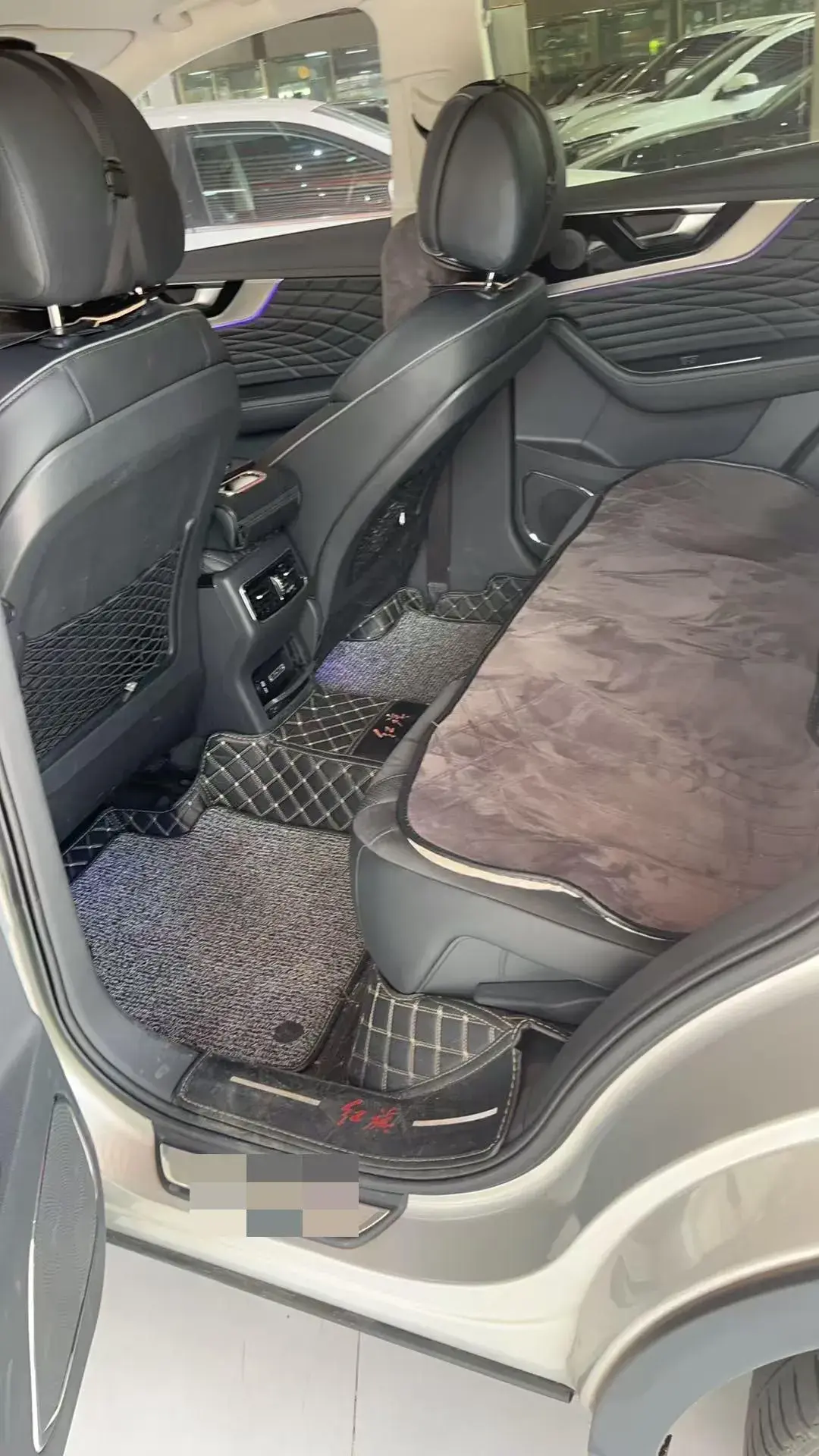 2022 HONGQI HS5 thumbnail 4