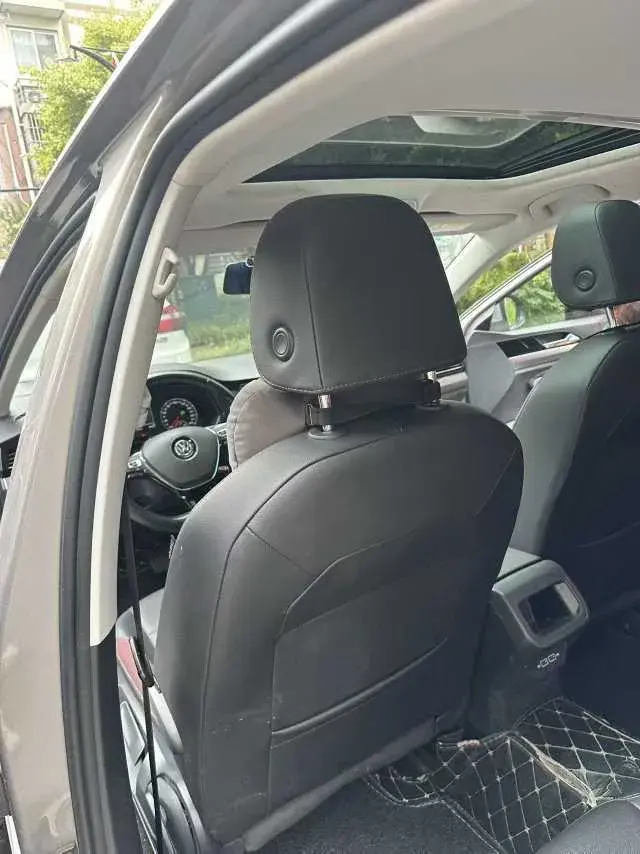 2018 VOLKSWAGEN BORA thumbnail 4