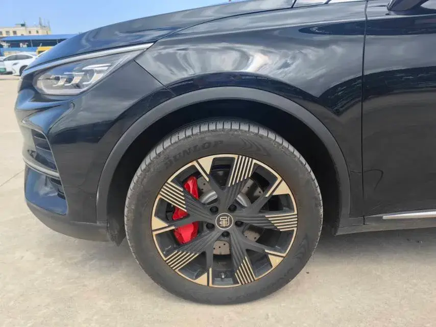 2022 BYD TANG thumbnail 2