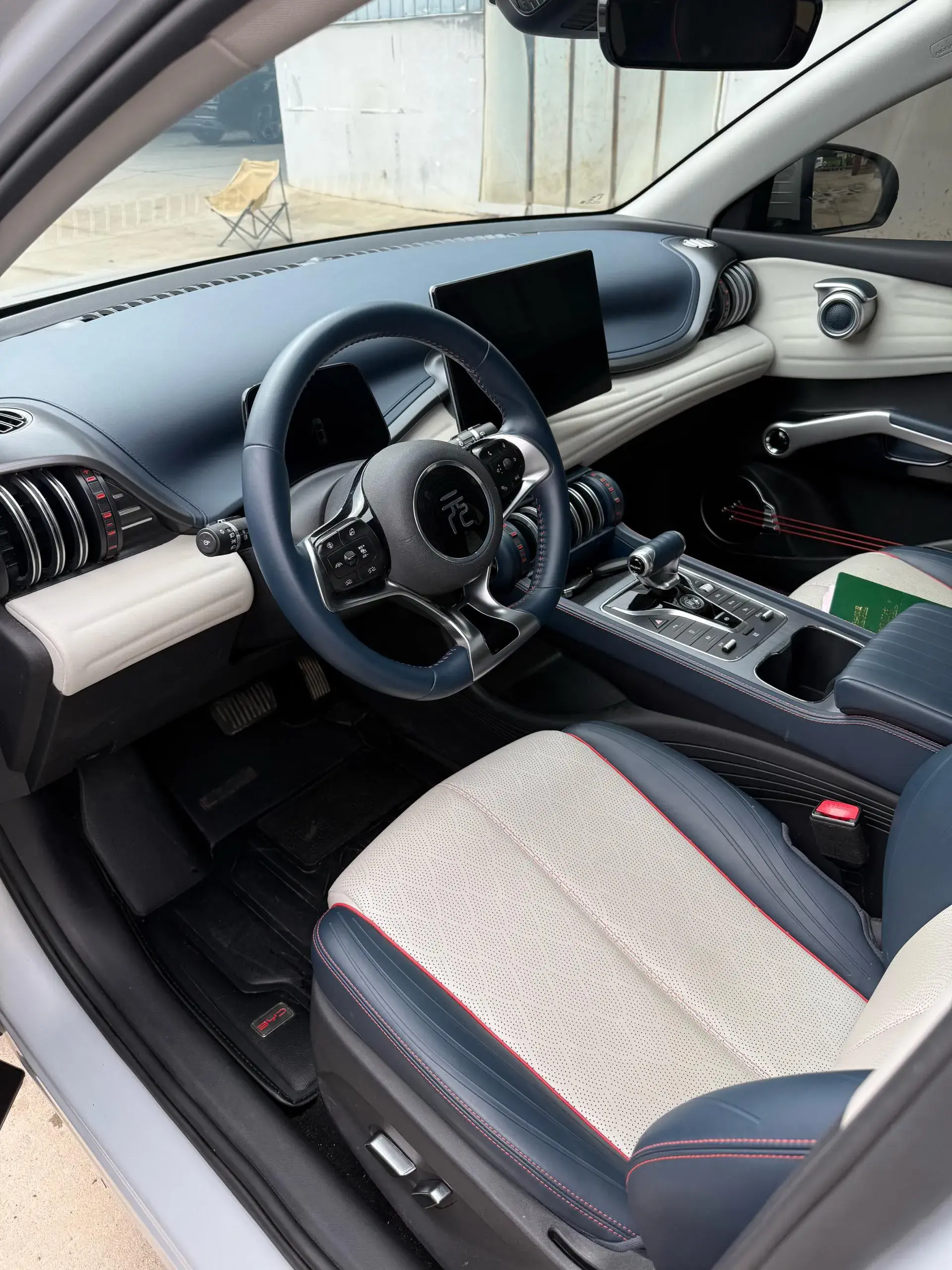 2022 BYD YUAN thumbnail 4