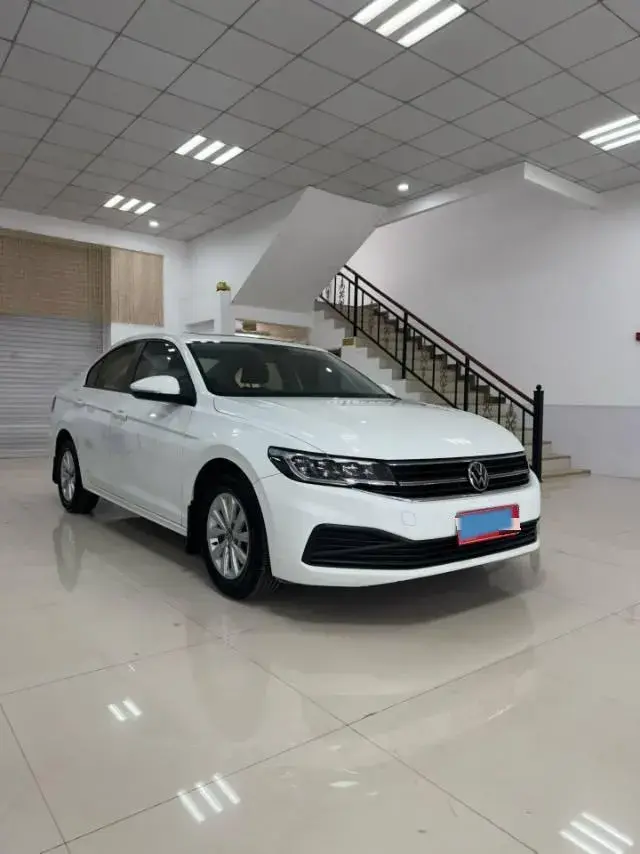 2021 VOLKSWAGEN BORA thumbnail 2