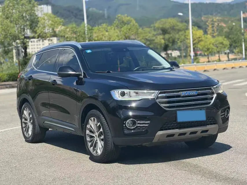 2017 HAVAL H6 thumbnail 3