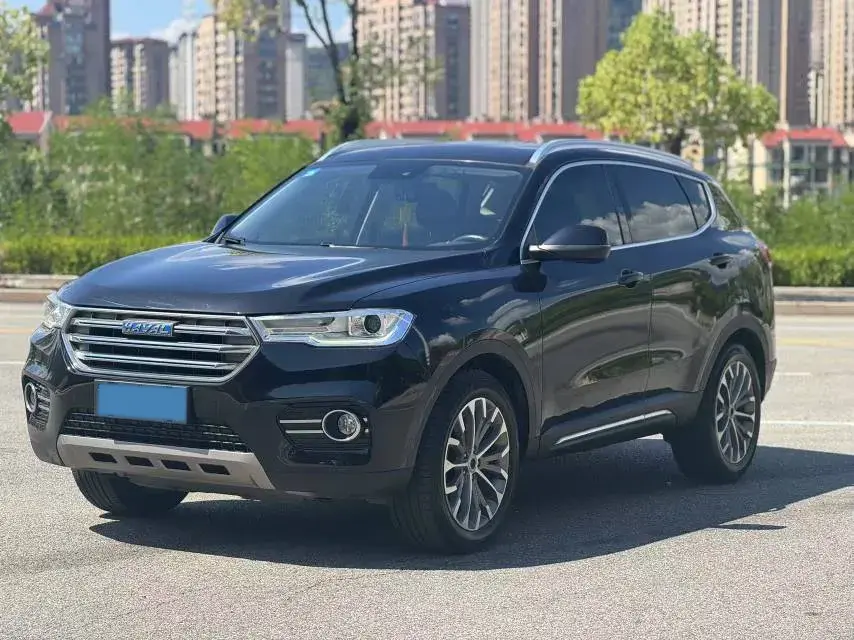 2017 HAVAL H6 view 1