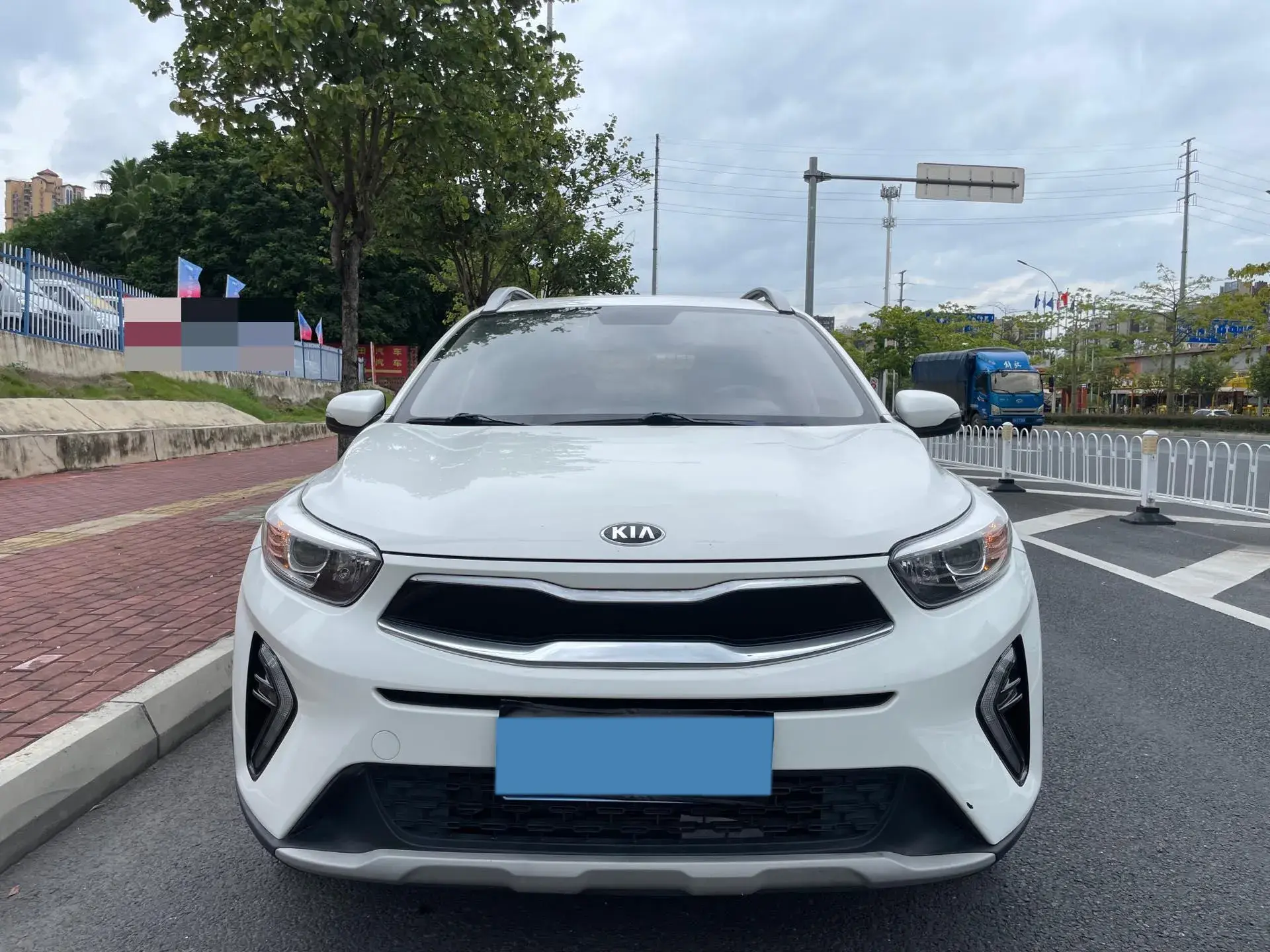 2019 KIA KX1 thumbnail 2