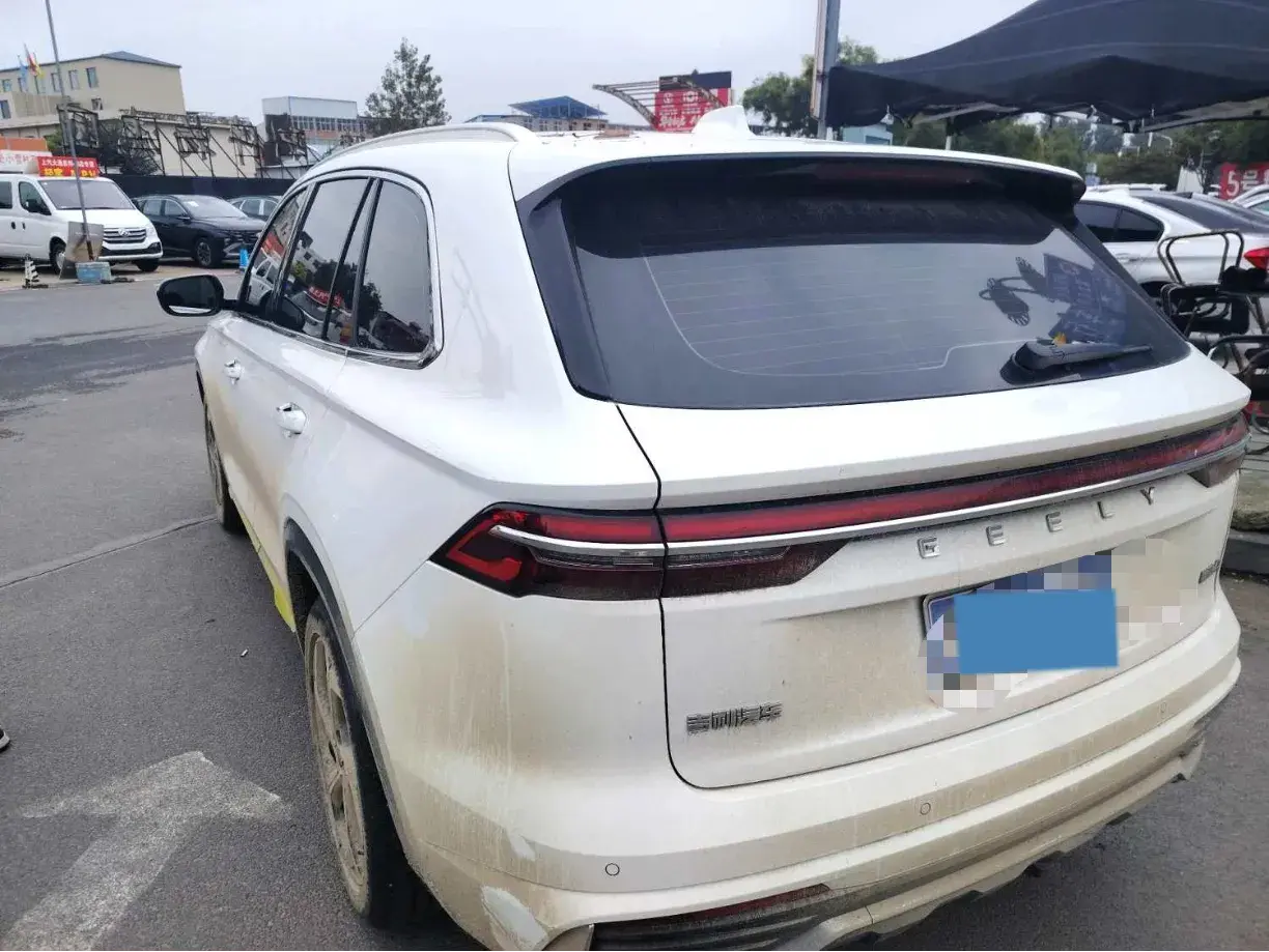 2021 GEELY MONJARO thumbnail 4