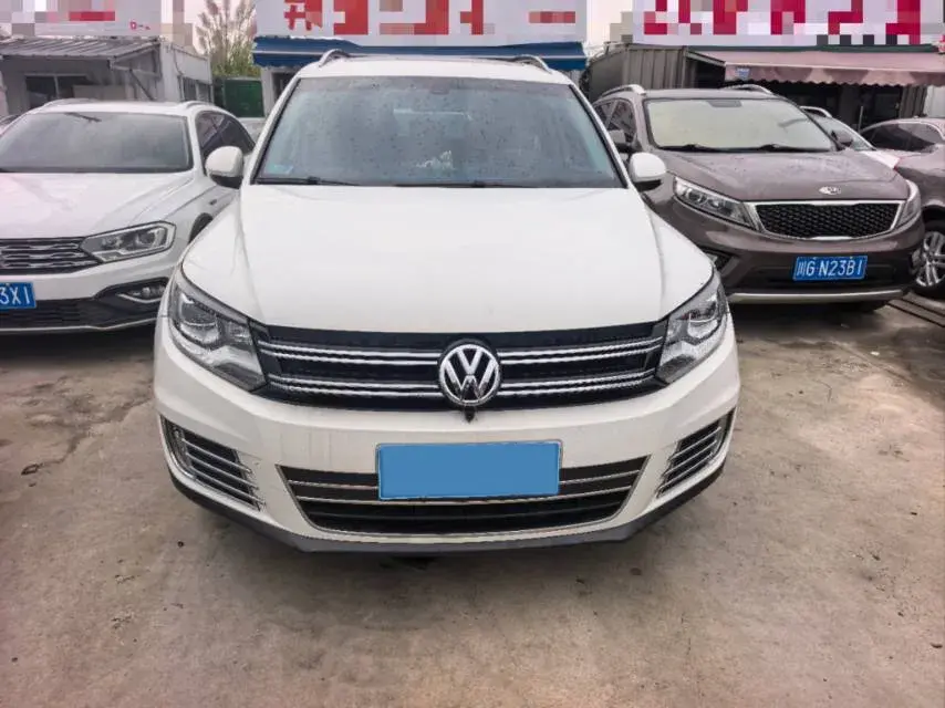 2016 VOLKSWAGEN TIGUAN thumbnail 2