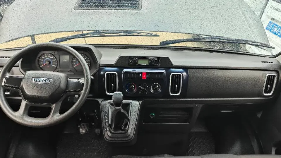 2025 Iveco DeYi 2.5T 149HP L4 5MT,autocango,china used car exporter,china ev exporter,chinese used car exporter,chinese used ev exporter