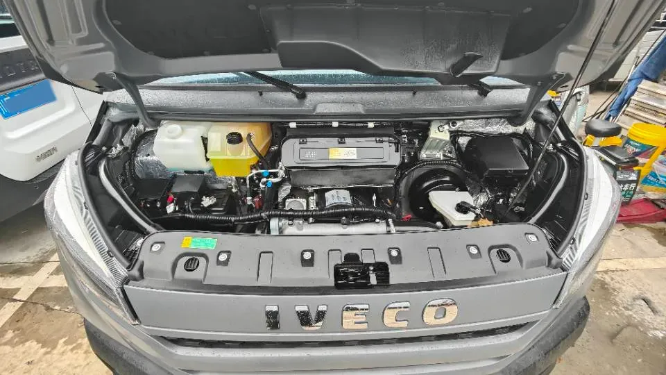 2025 Iveco DeYi 2.5T 149HP L4 5MT,autocango,china used car exporter,china ev exporter,chinese used car exporter,chinese used ev exporter