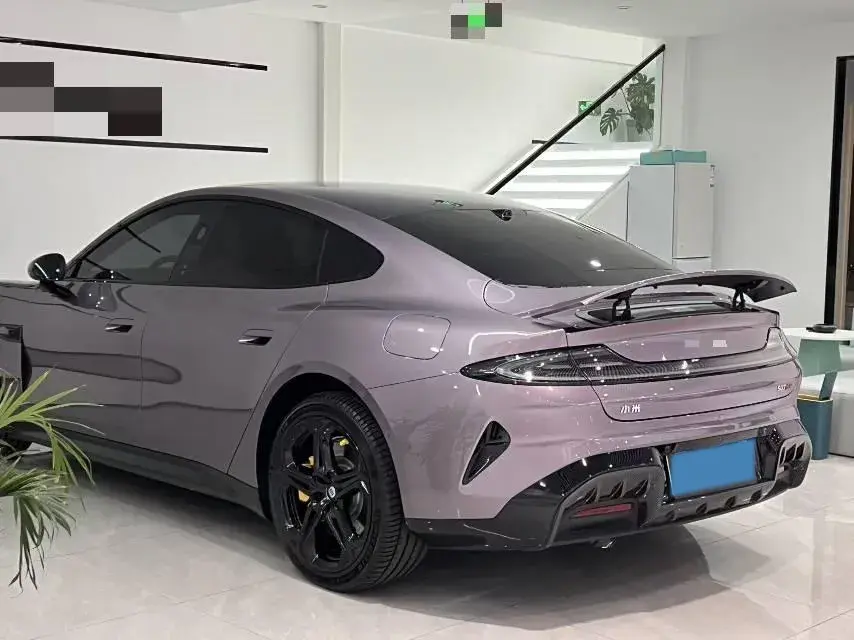 2024 MI SU7 thumbnail 3