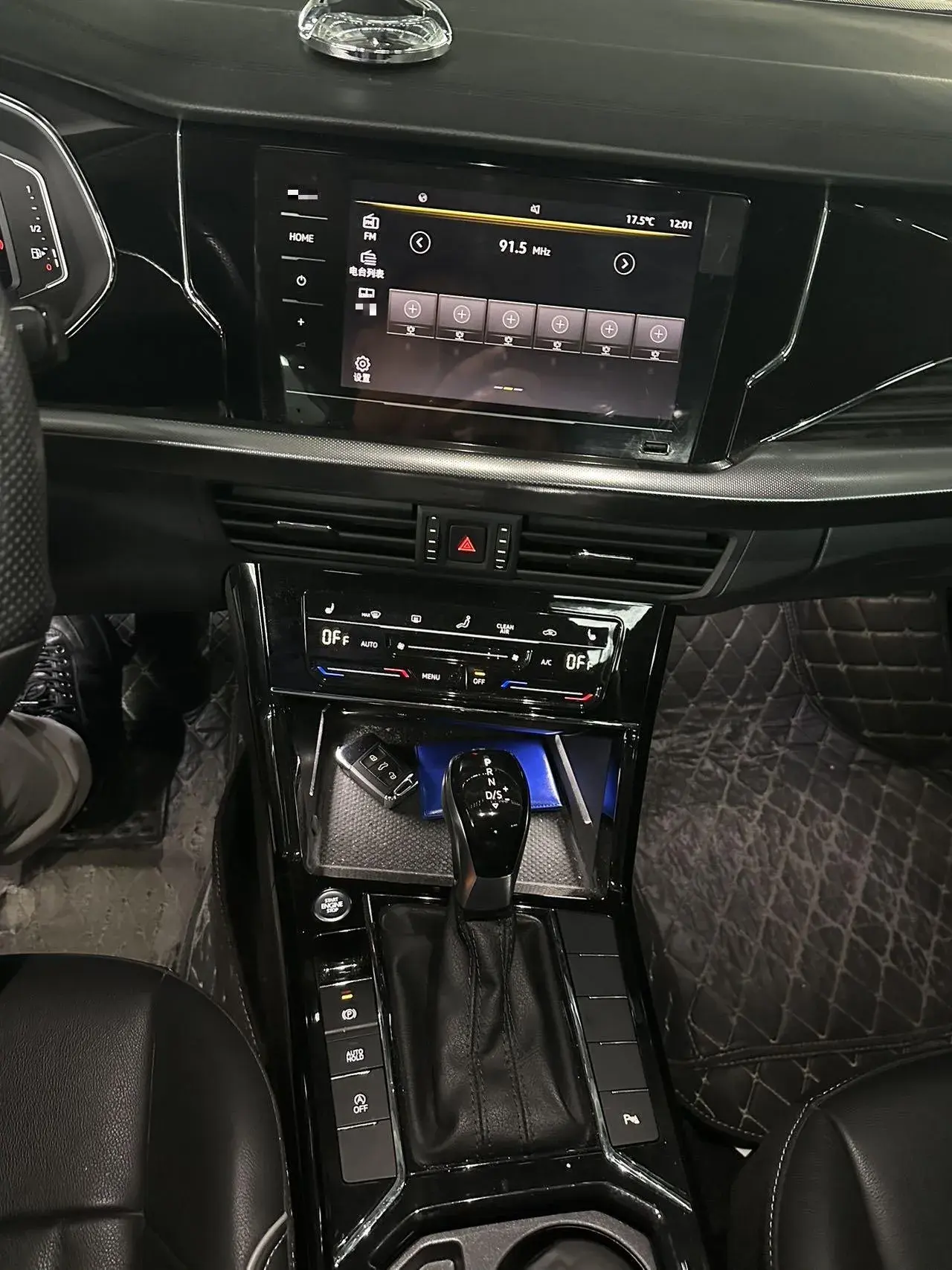 2022 VOLKSWAGEN PASSAT thumbnail 3