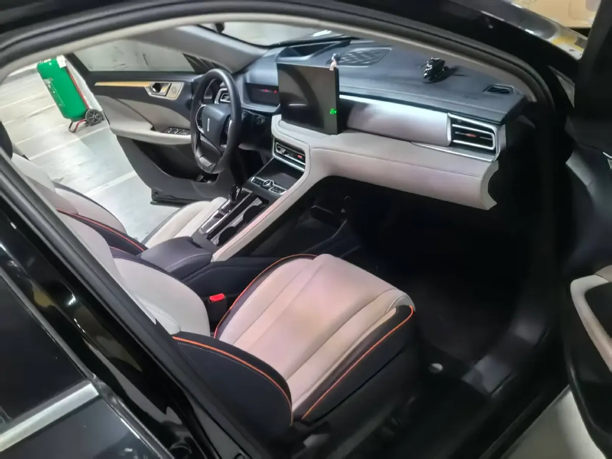 2021 WEY Macchiato DHT 1.5L 102HP L4 2DHT Hybrid 1.7KWH,autocango,china used car exporter,china ev exporter,chinese used car exporter,chinese used ev exporter