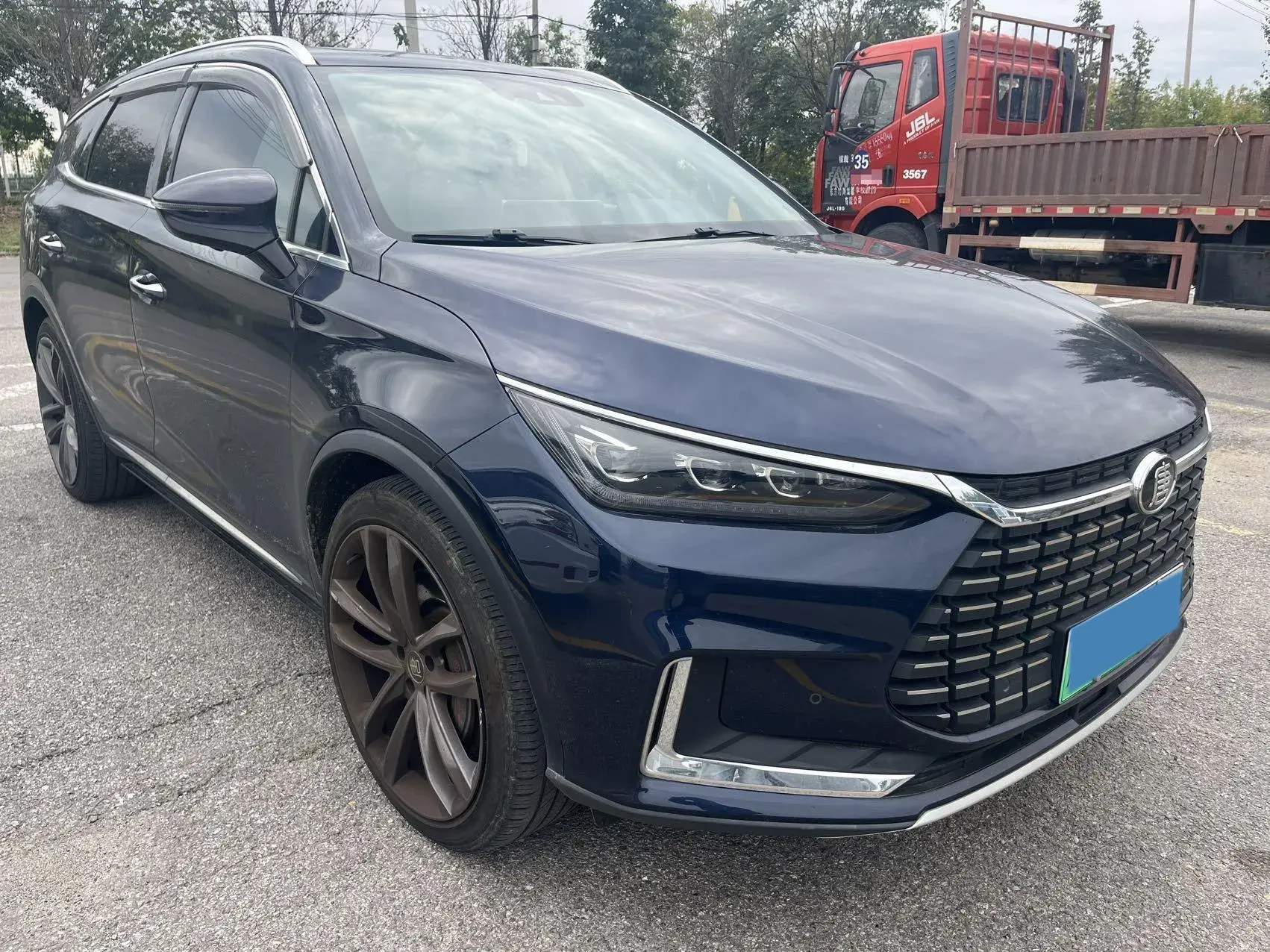 2019 BYD TANG thumbnail 3