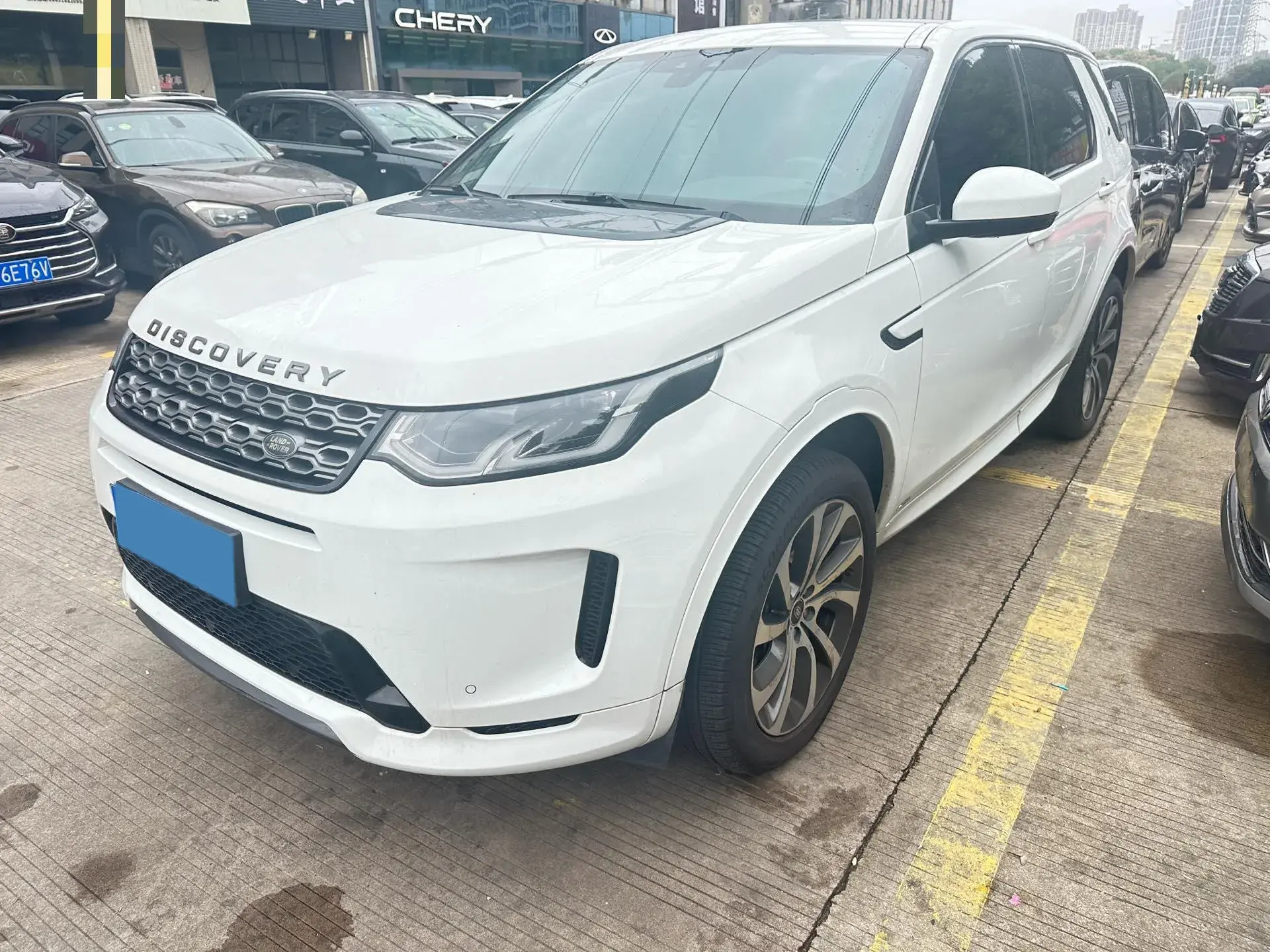 2020 LAND ROVER view 1