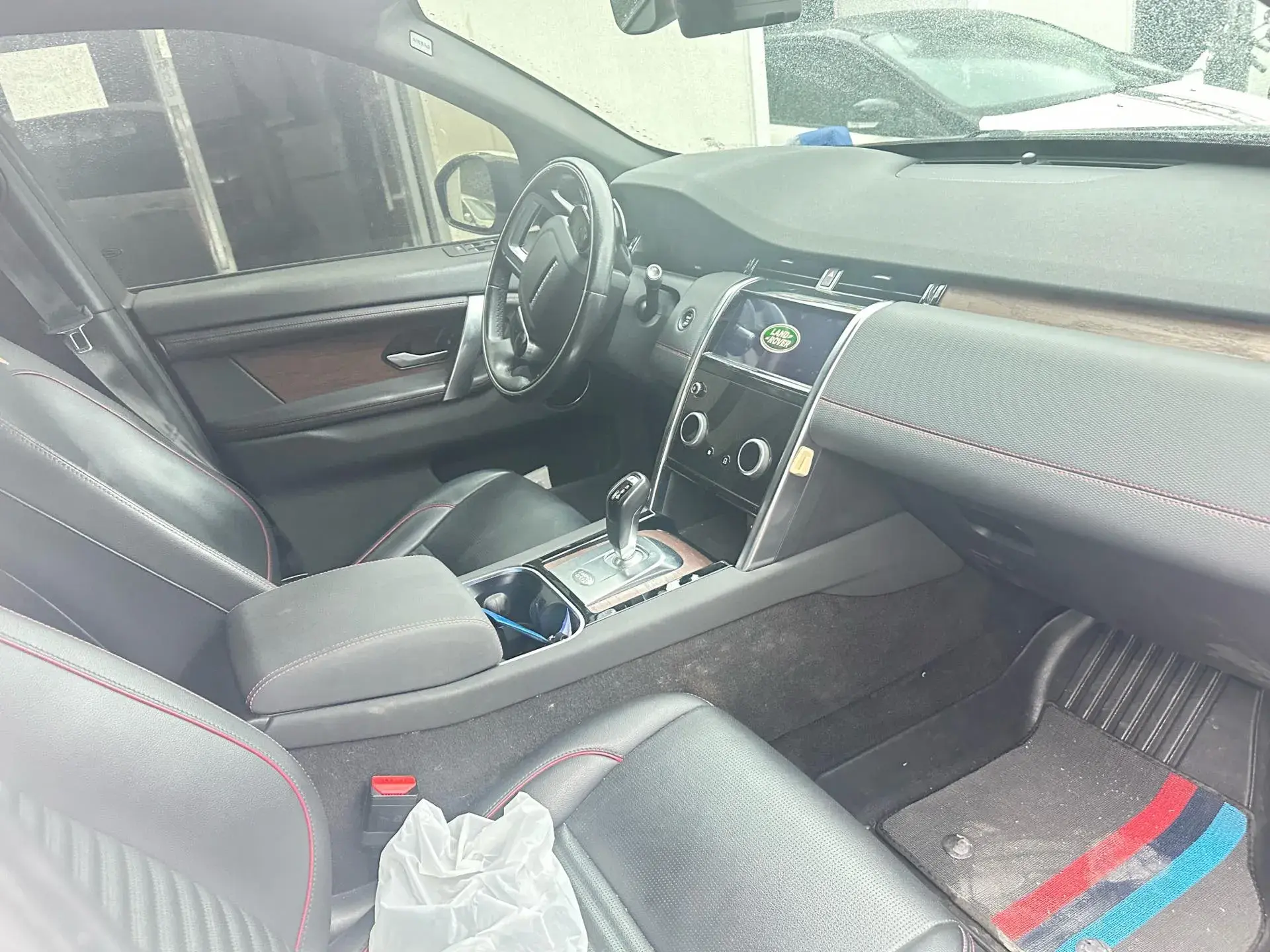 2020 LAND ROVER thumbnail 4