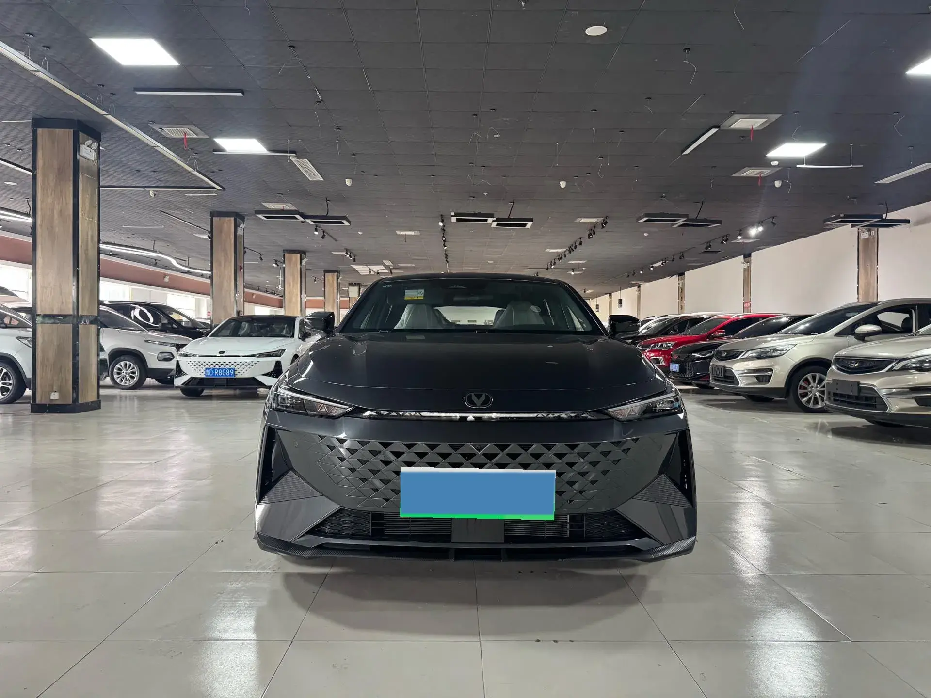 2024 CHANGAN UNI-V thumbnail 2