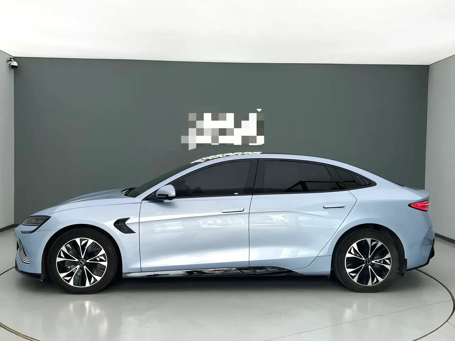 2023 BYD SEAL thumbnail 4