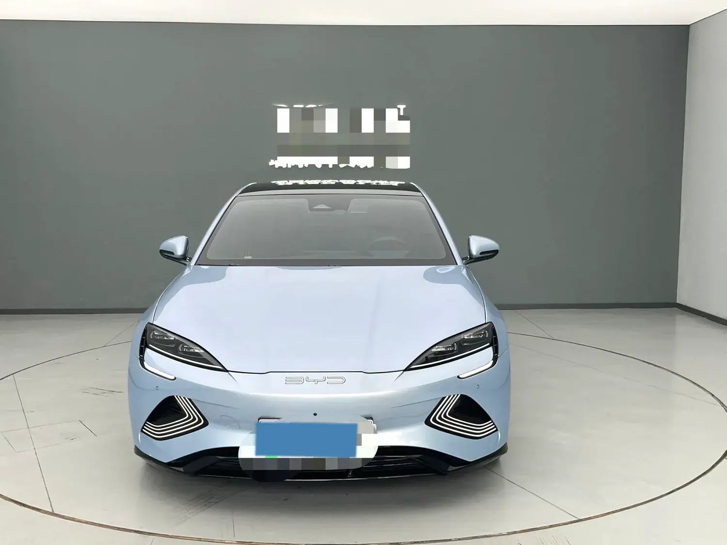 2023 BYD SEAL thumbnail 2