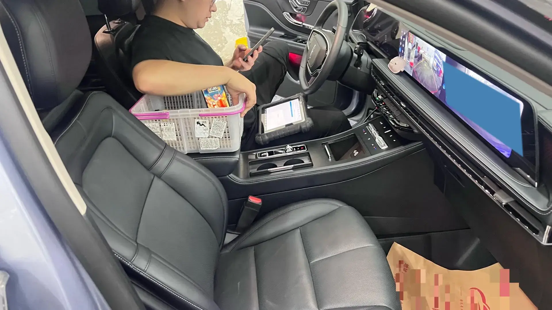 2024 LINCOLN CORSAIR thumbnail 2