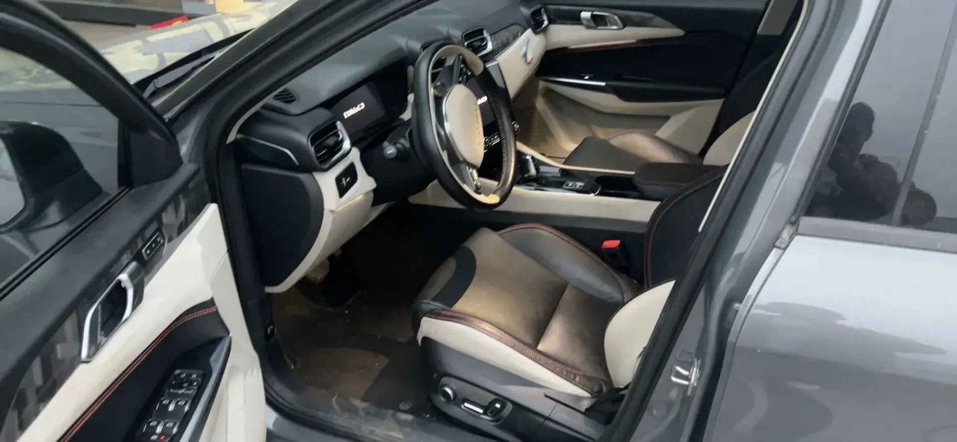 2019 LYNK&CO 02 thumbnail 4