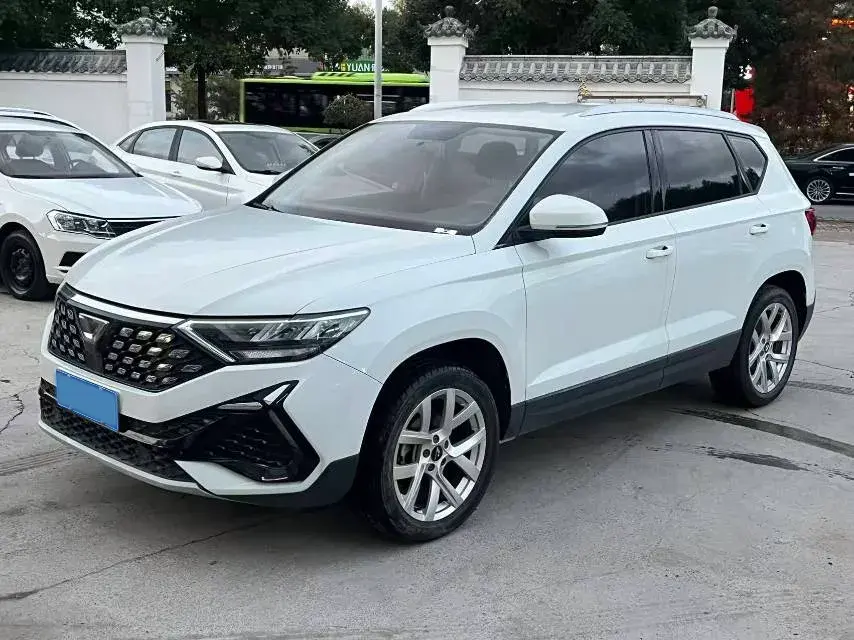 2023 JETTA VS5 view 1