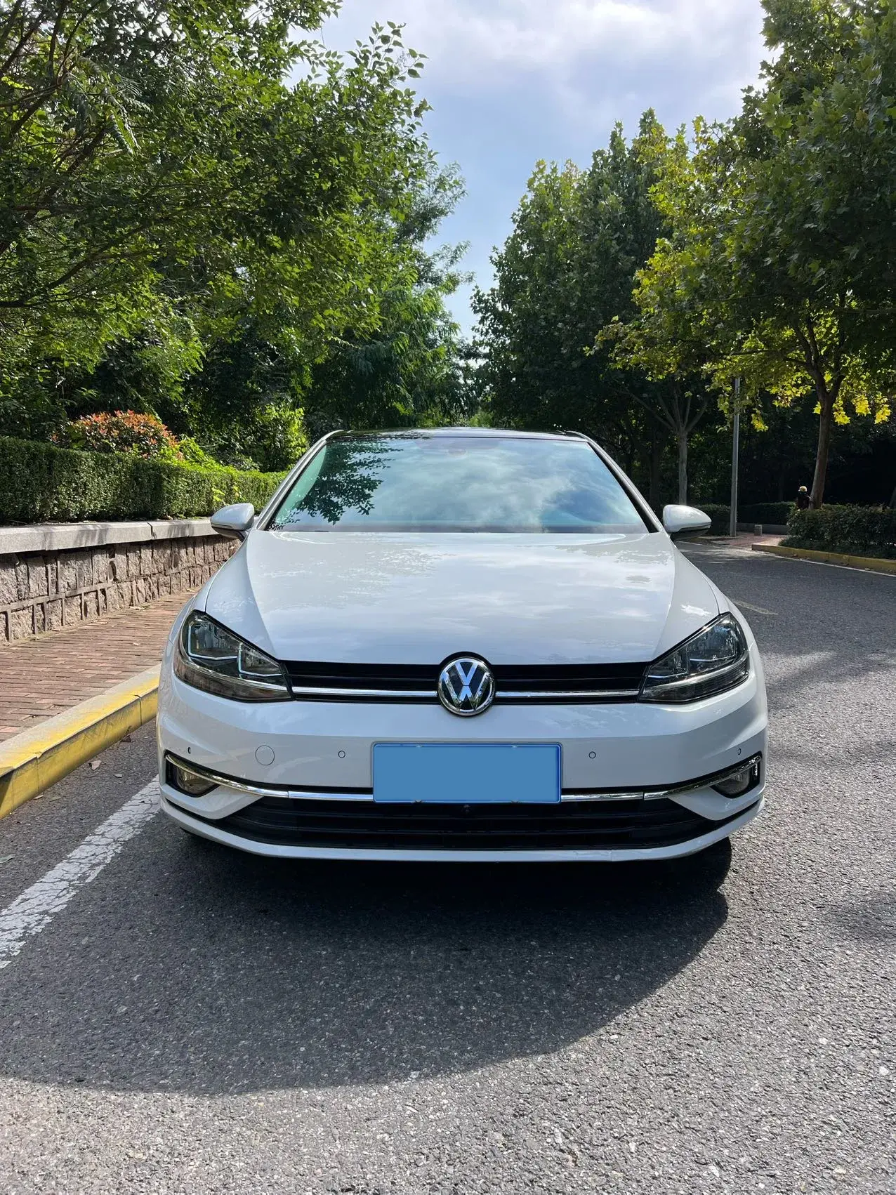 2020 VOLKSWAGEN GOLF thumbnail 2