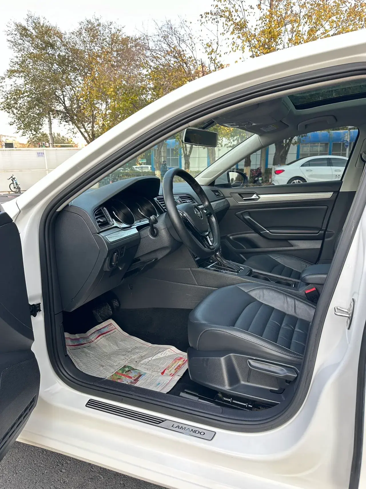 2018 VOLKSWAGEN LAMANDO thumbnail 4